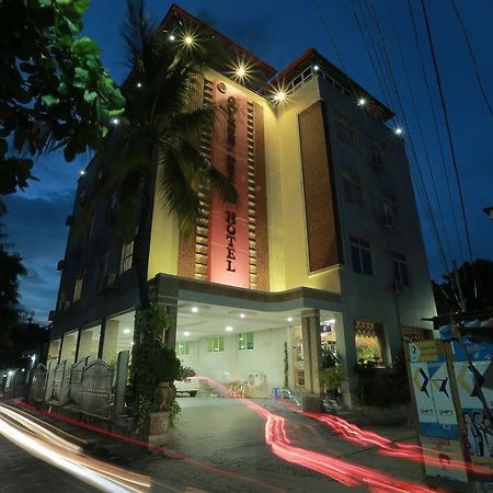 Golden Dream Hotel Mandalay Esterno foto