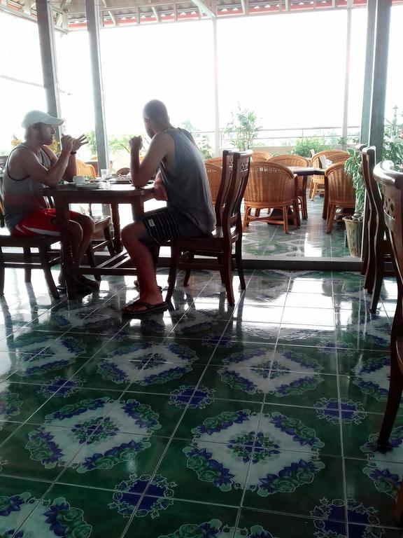Golden Dream Hotel Mandalay Esterno foto