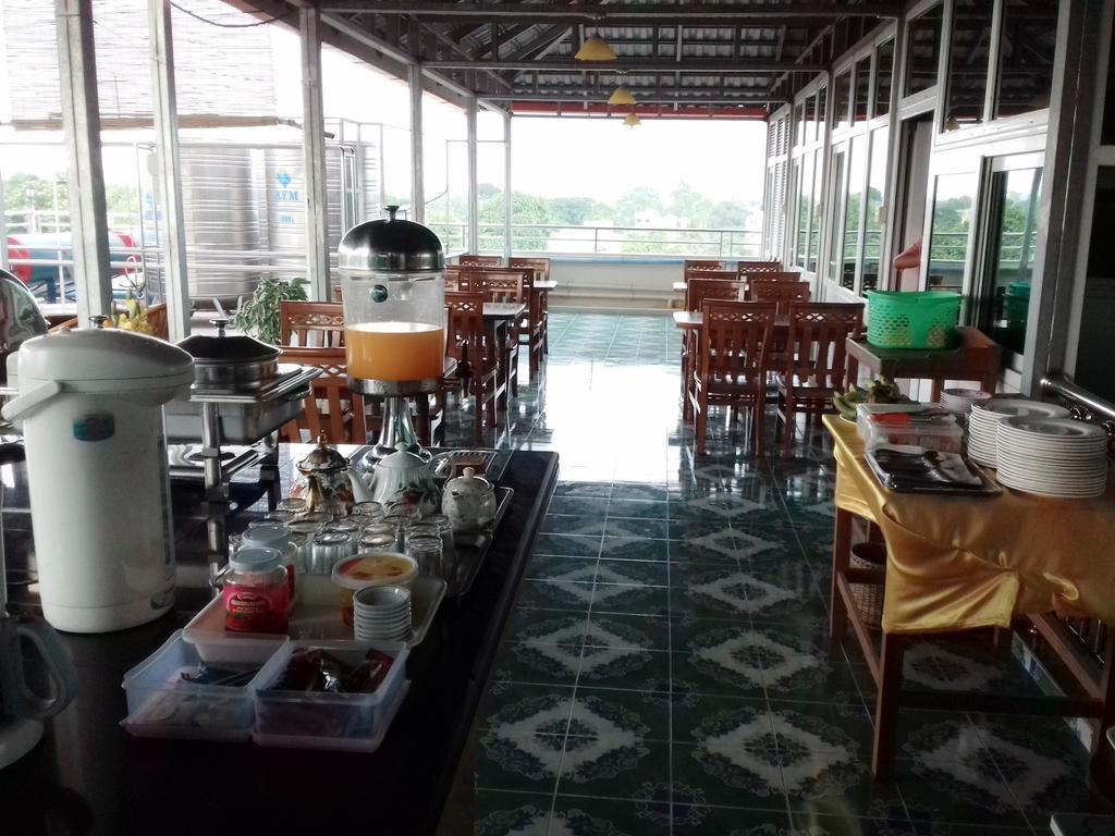 Golden Dream Hotel Mandalay Esterno foto