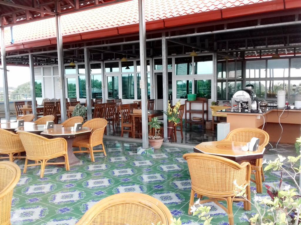 Golden Dream Hotel Mandalay Esterno foto