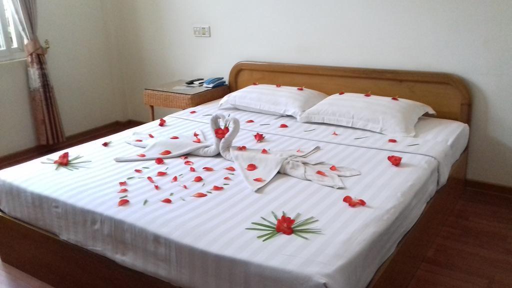 Golden Dream Hotel Mandalay Esterno foto