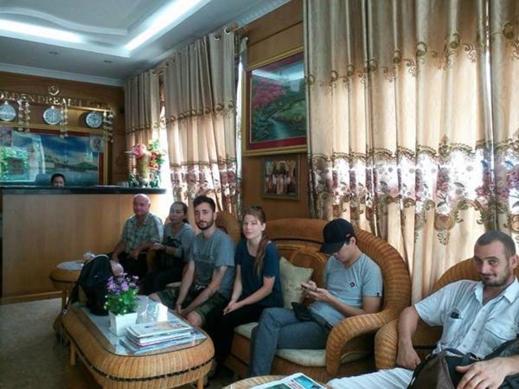 Golden Dream Hotel Mandalay Esterno foto